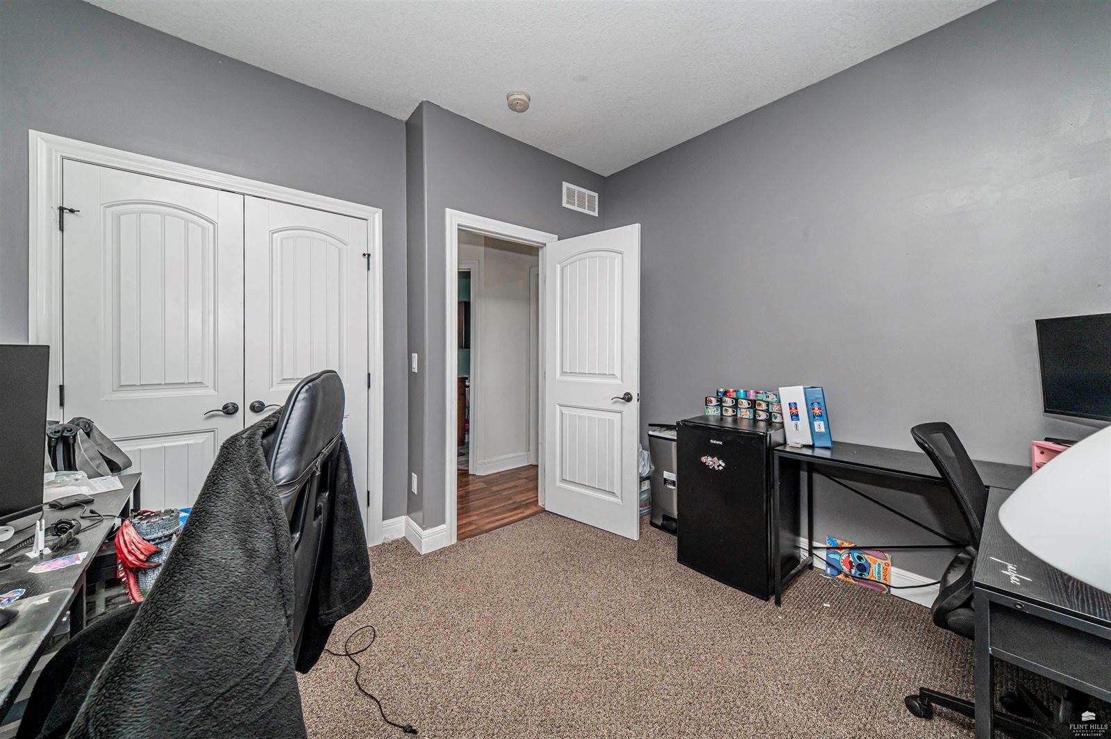 2407 Deer Trail, Junction City, KS 66441