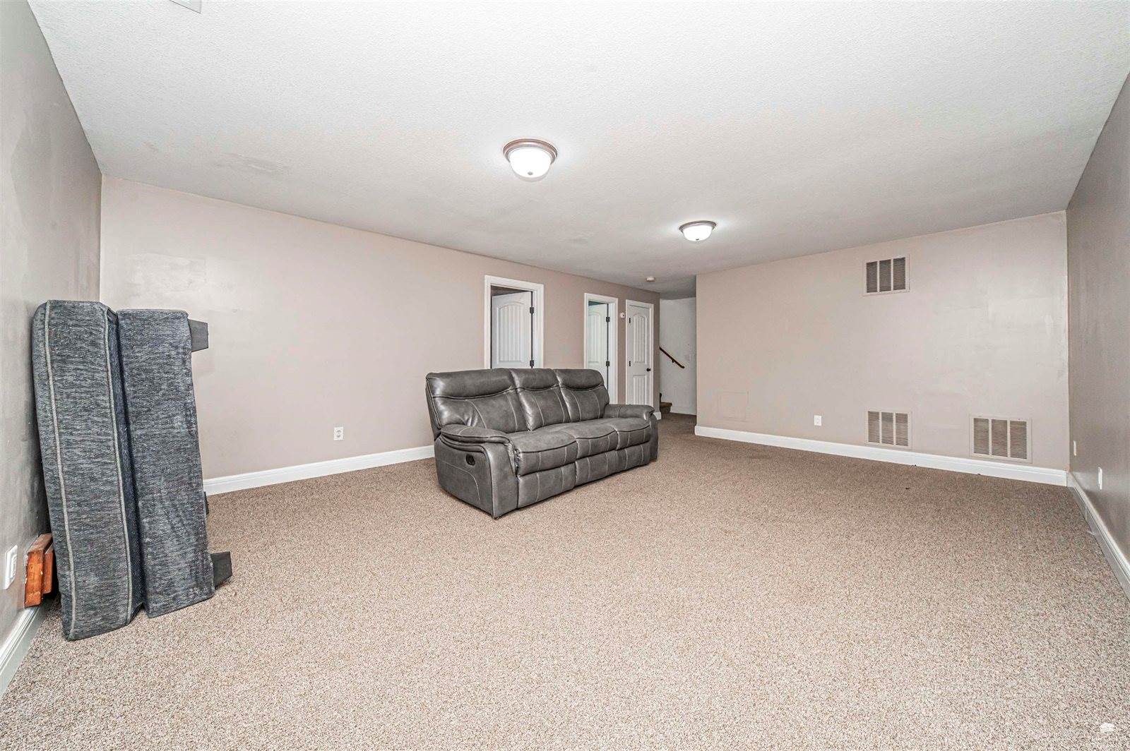 2407 Deer Trail, Junction City, KS 66441