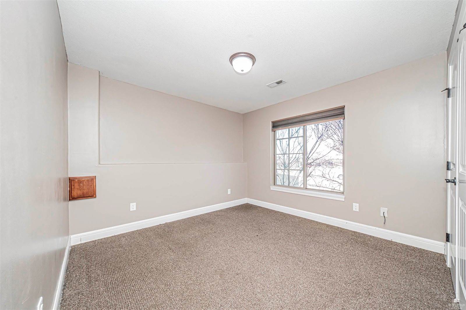 2407 Deer Trail, Junction City, KS 66441