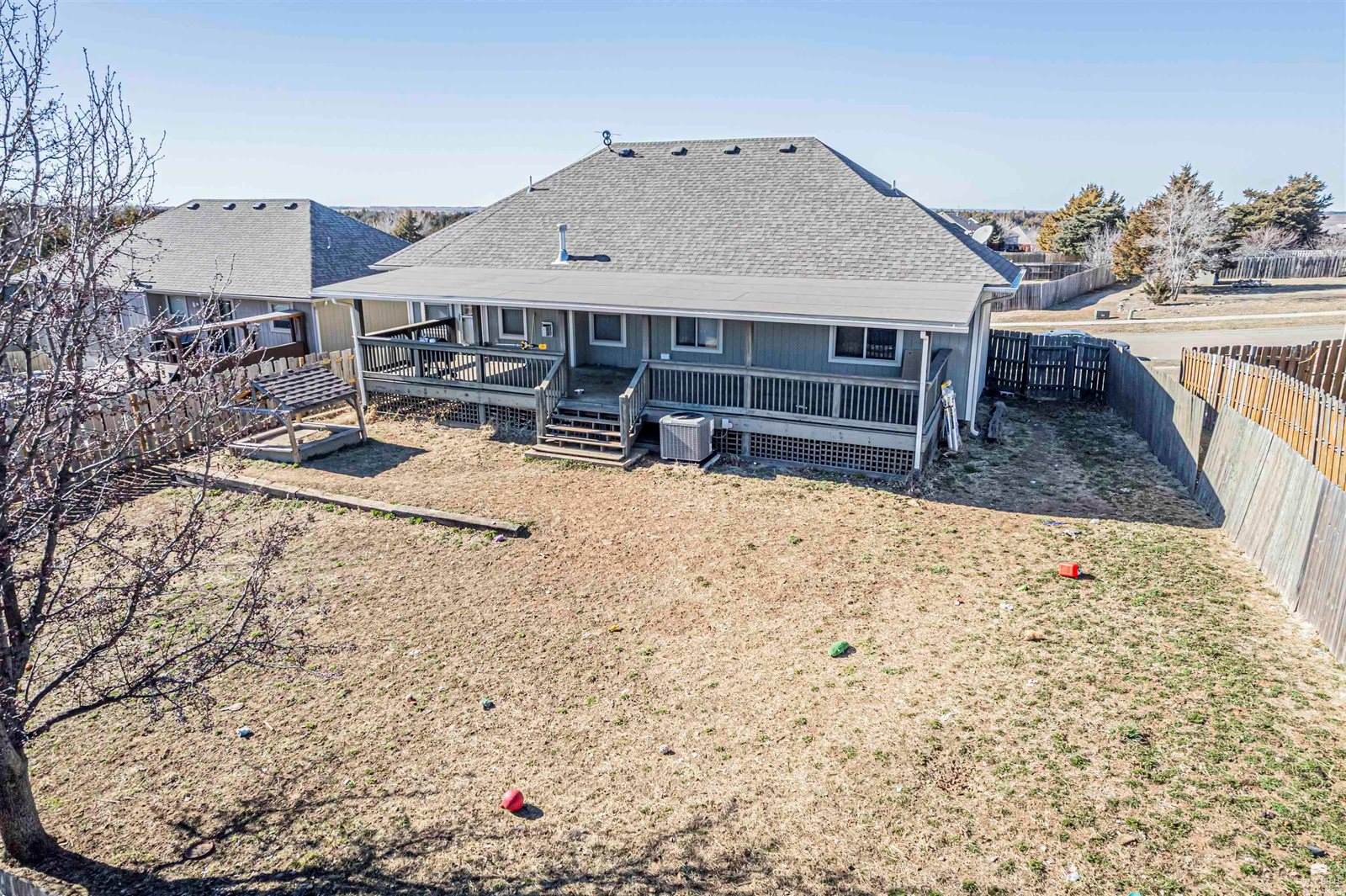 2407 Deer Trail, Junction City, KS 66441