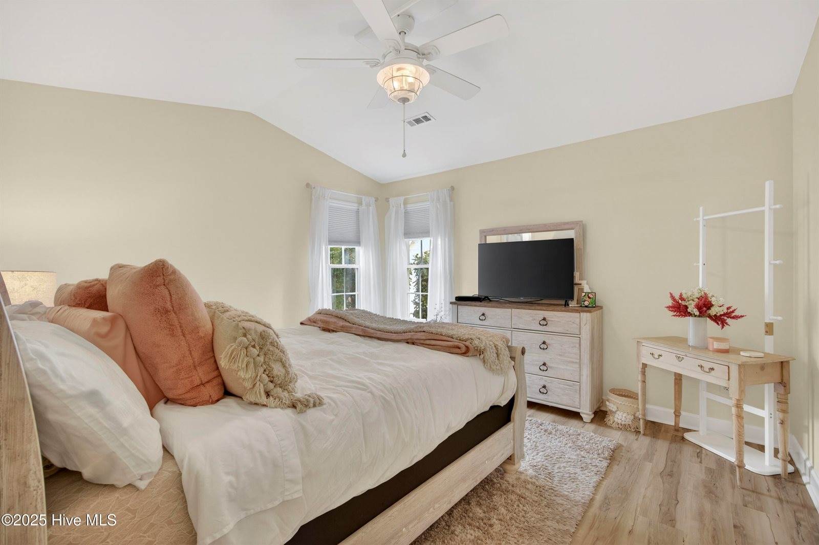 6709 Hailsham Drive, Wilmington, NC 28412