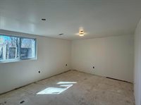 210 East Central Avenue, Delaware, OH 43015