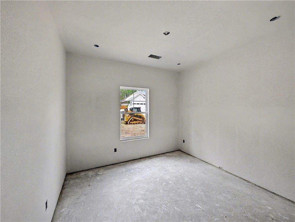 4 Bayloch Lane, Bella Vista, AR 72715