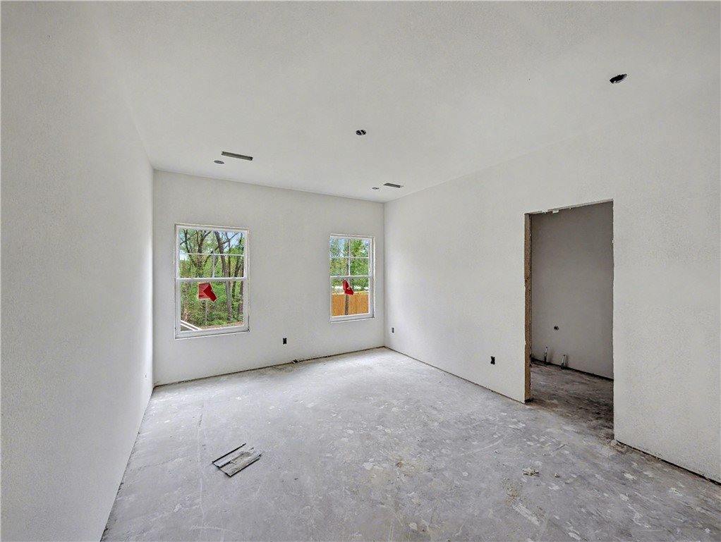 4 Bayloch Lane, Bella Vista, AR 72715