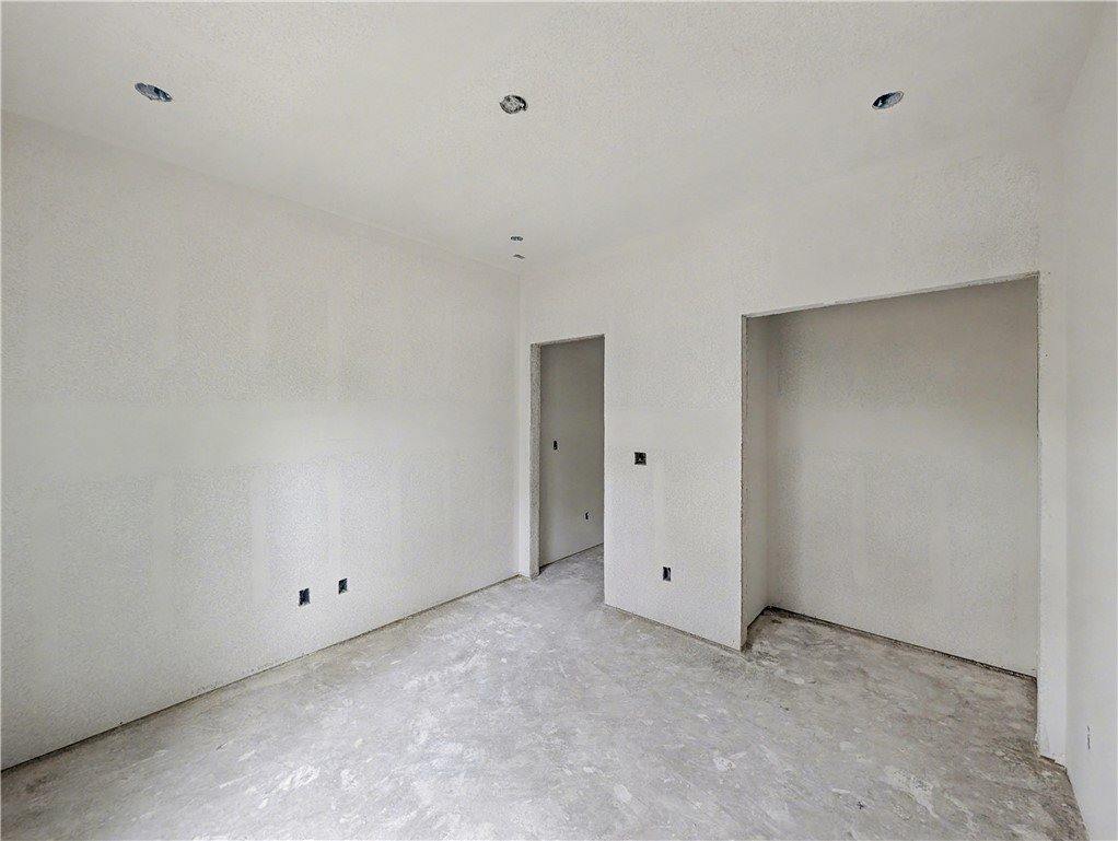 4 Bayloch Lane, Bella Vista, AR 72715