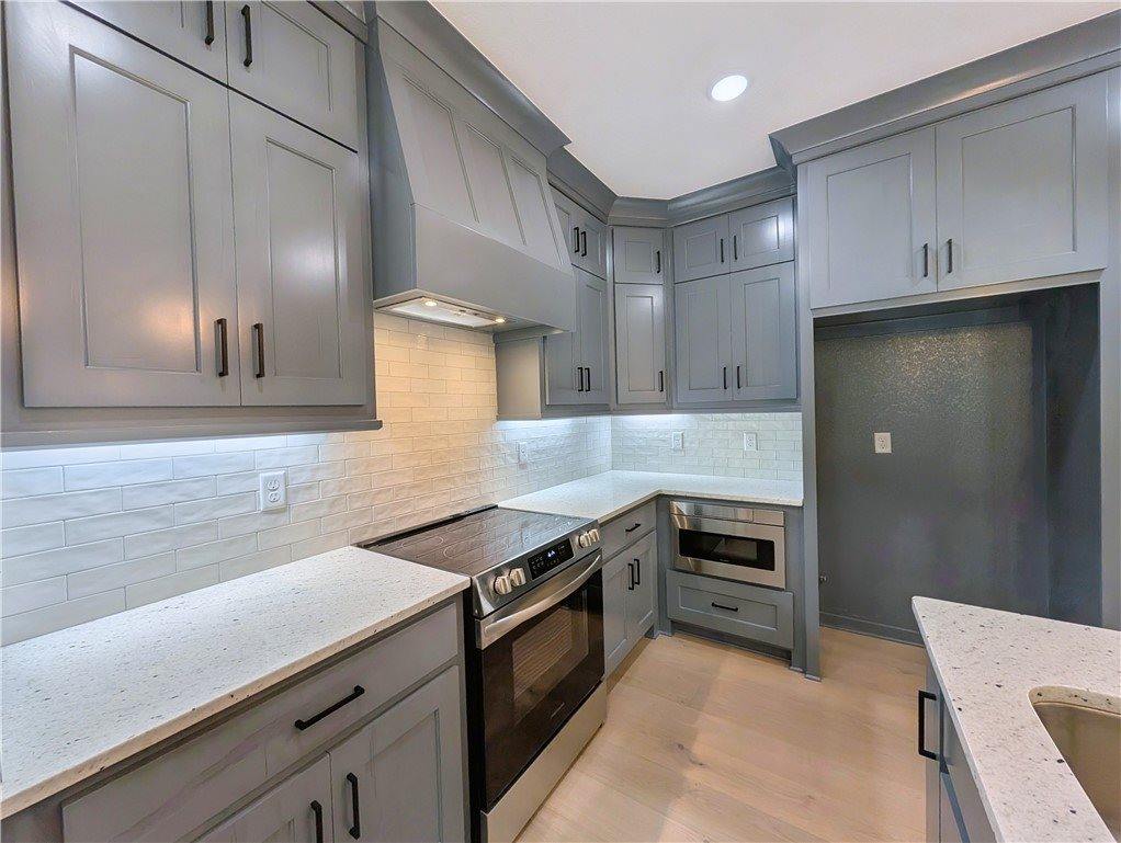 4 Bayloch Lane, Bella Vista, AR 72715