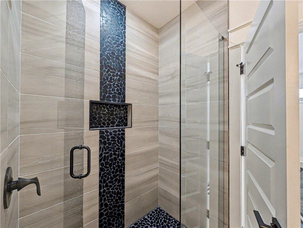 30 Cromer Drive, Bella Vista, AR 72715