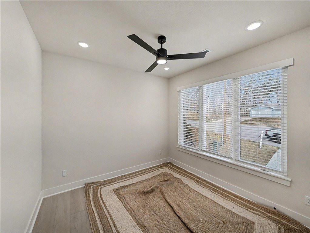 30 Cromer Drive, Bella Vista, AR 72715