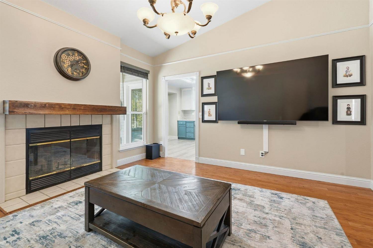 9260 Whittemore Drive, Elk Grove, CA 95624