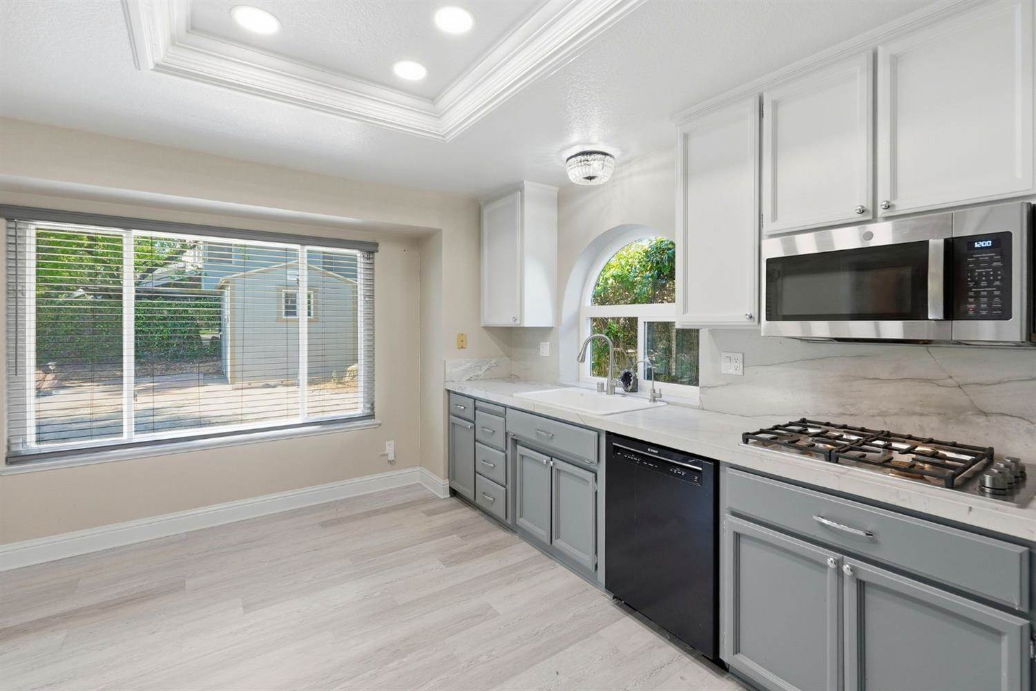 9260 Whittemore Drive, Elk Grove, CA 95624