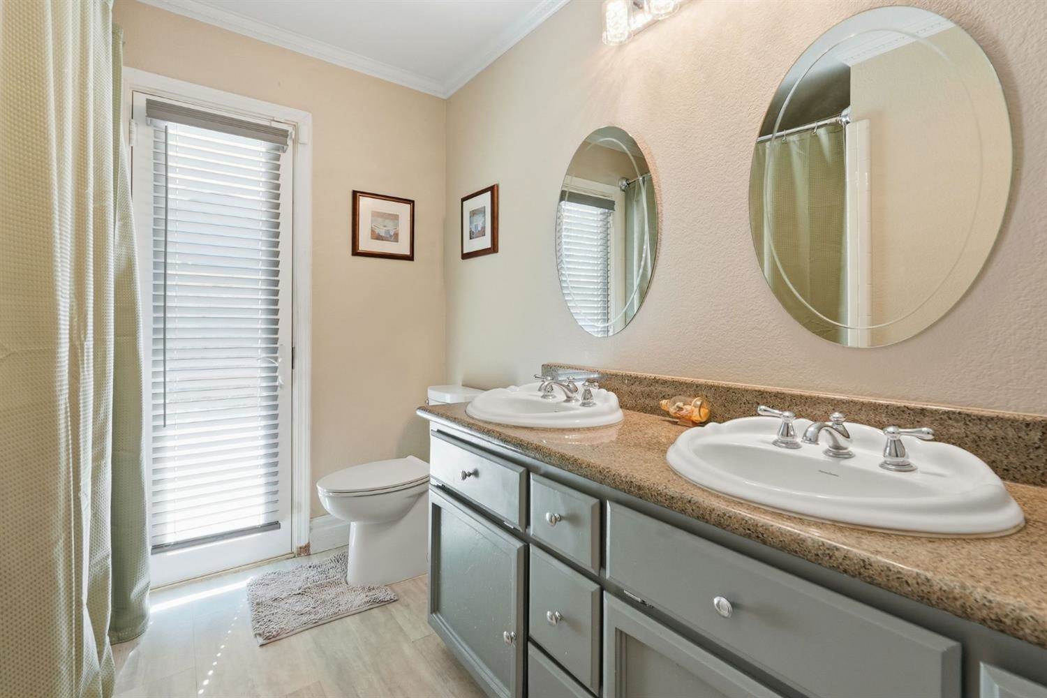 9260 Whittemore Drive, Elk Grove, CA 95624