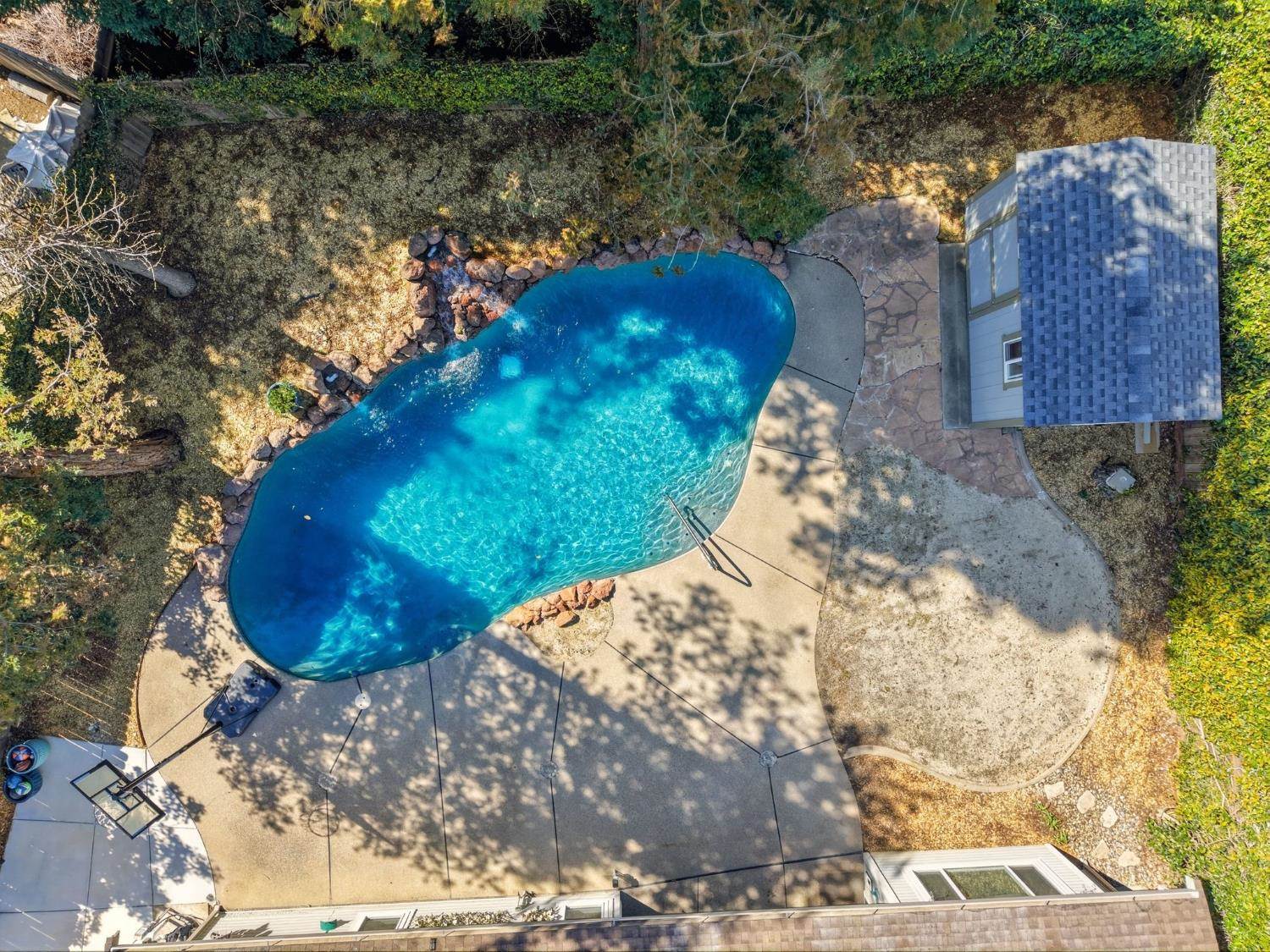 9260 Whittemore Drive, Elk Grove, CA 95624