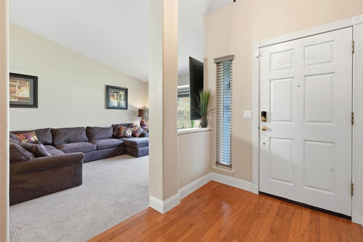 9260 Whittemore Drive, Elk Grove, CA 95624