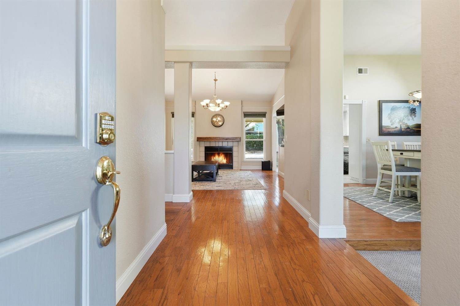 9260 Whittemore Drive, Elk Grove, CA 95624