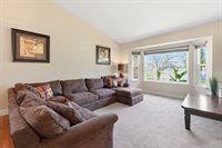 9260 Whittemore Drive, Elk Grove, CA 95624