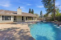 9260 Whittemore Drive, Elk Grove, CA 95624
