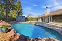 9260 Whittemore Drive, Elk Grove, CA 95624