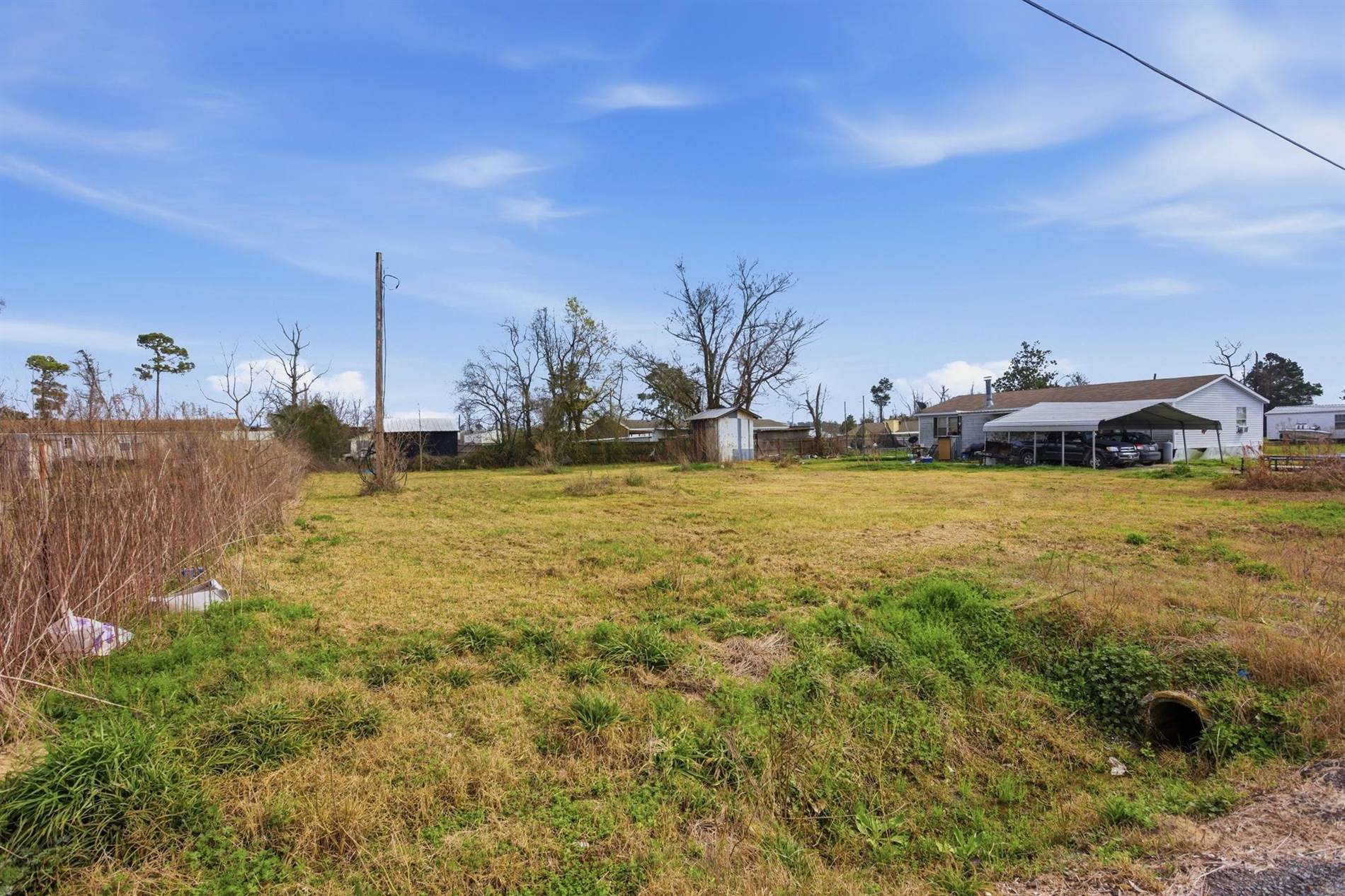 2623 Sharon Ln, Sulphur, LA 70665