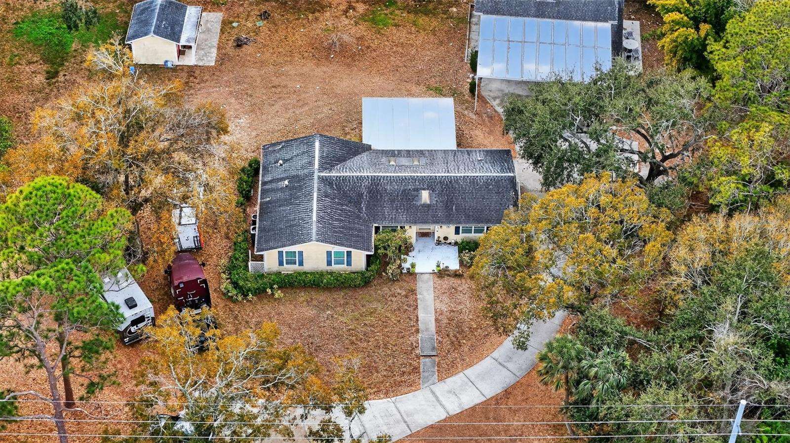 10262 Memorial Highway, Tampa, FL 33615