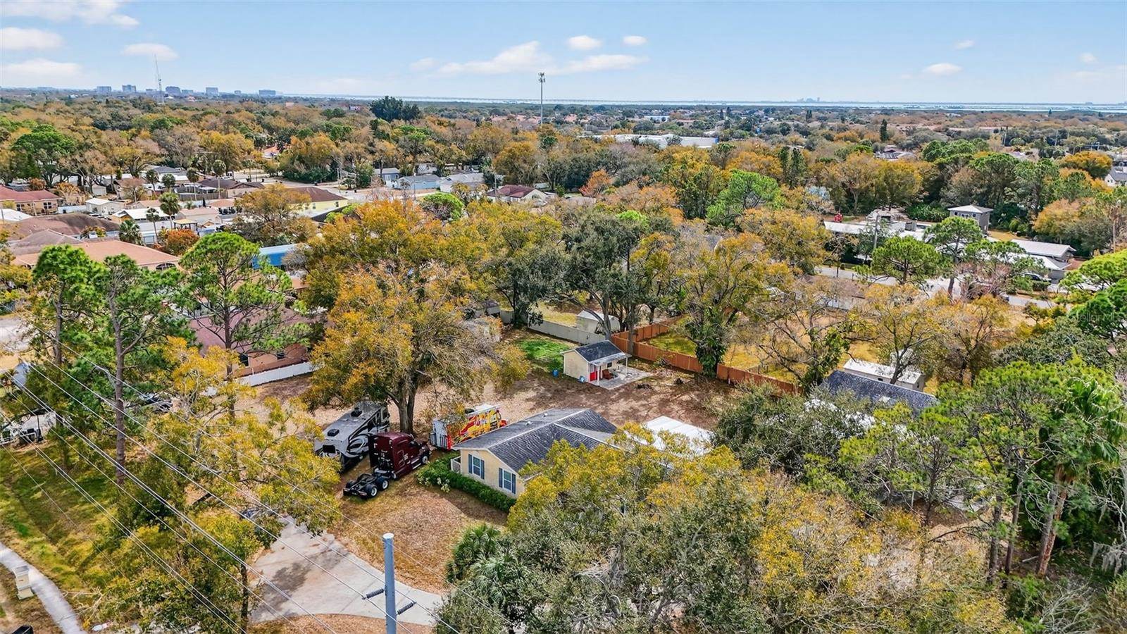 10262 Memorial Highway, Tampa, FL 33615