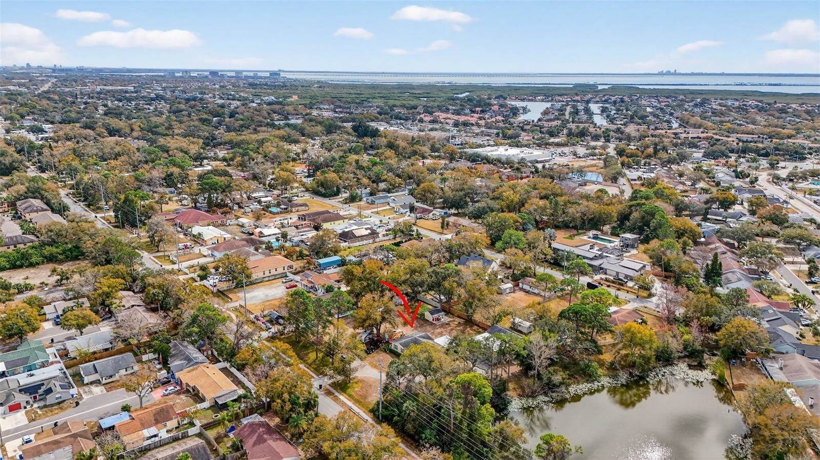 10262 Memorial Highway, Tampa, FL 33615