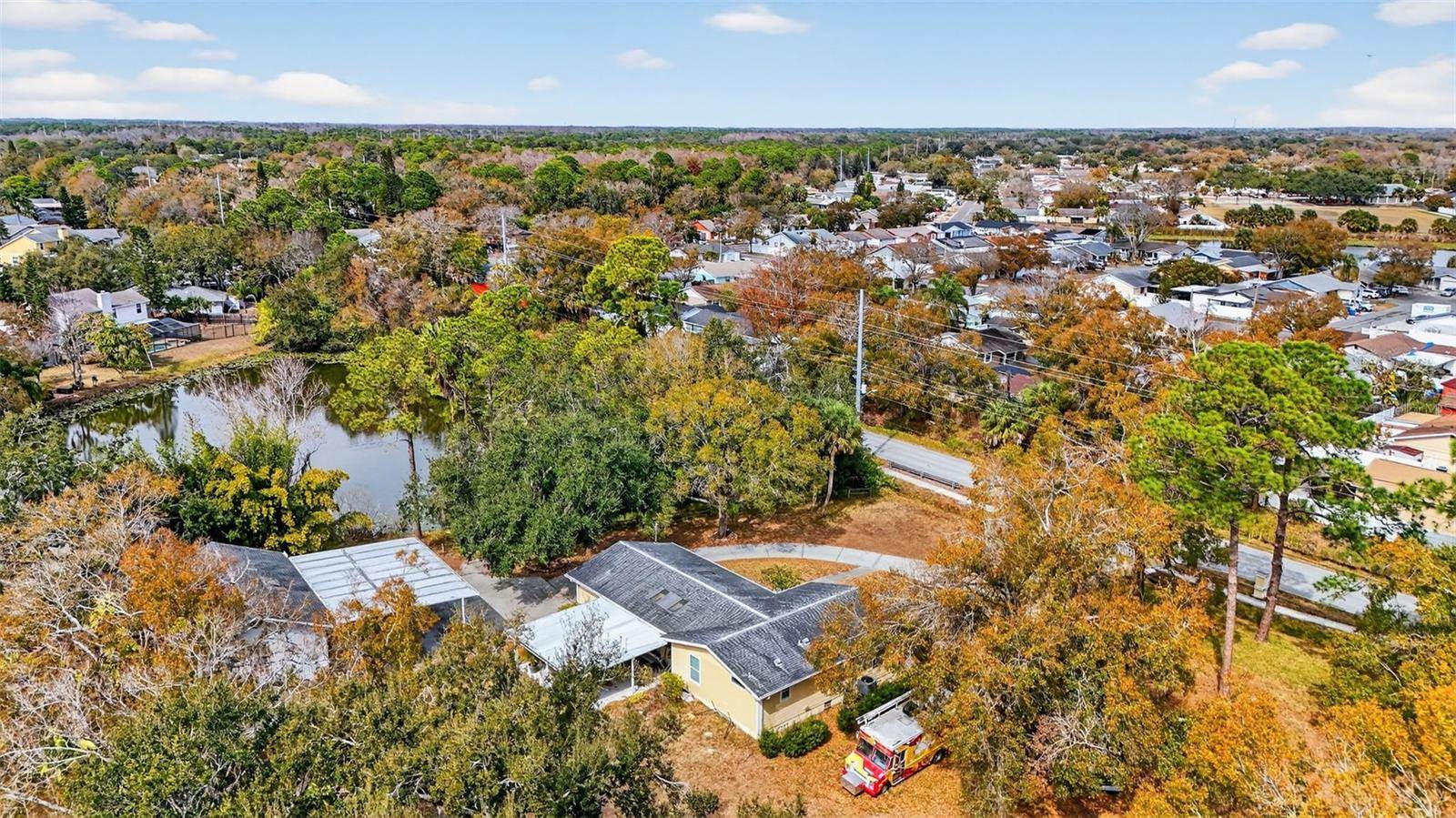 10262 Memorial Highway, Tampa, FL 33615