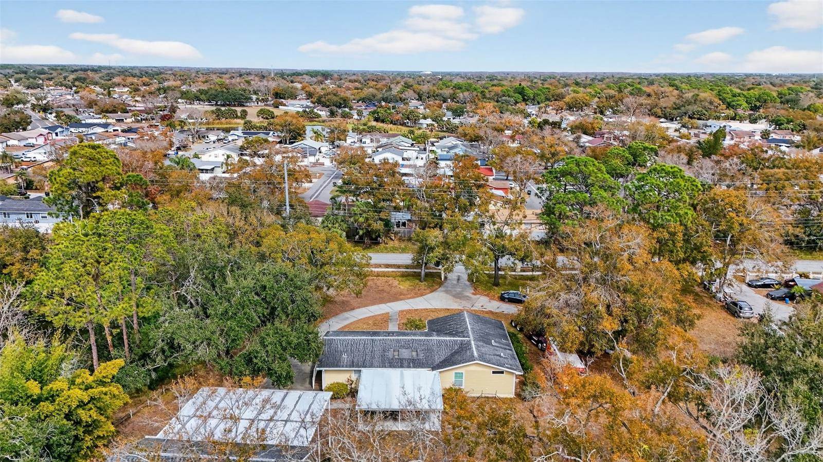 10262 Memorial Highway, Tampa, FL 33615