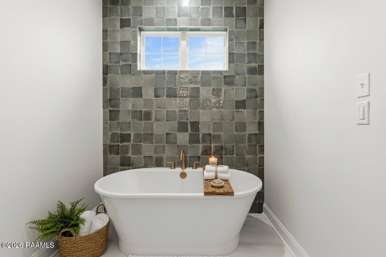 107 Lansing Lane, Youngsville, LA 70592