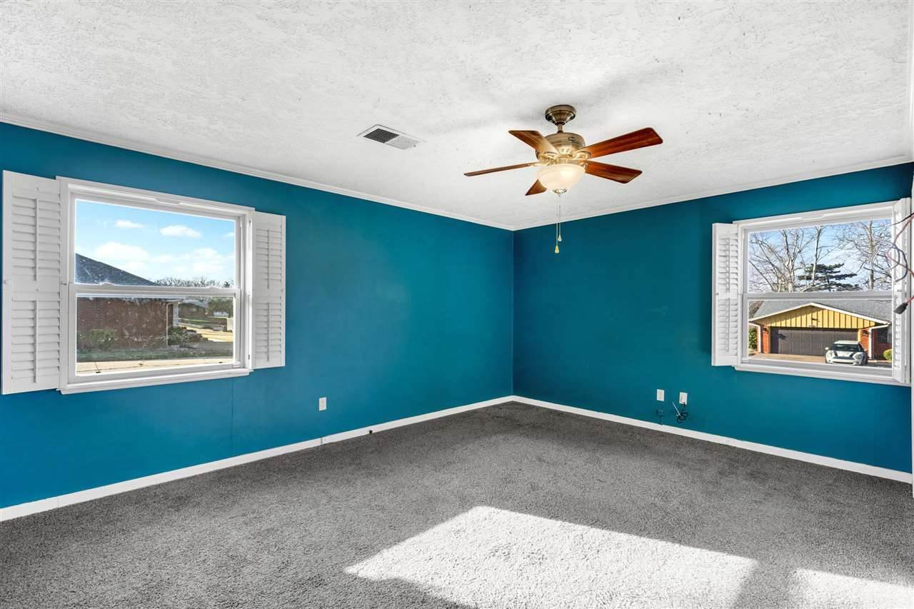 5104 NW Ash Ave, Lawton, OK 73505