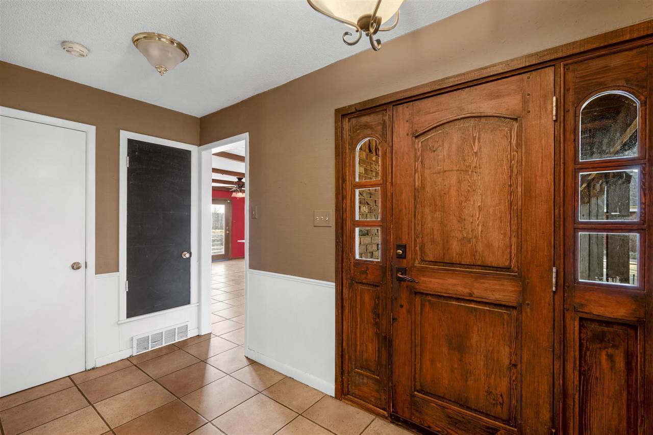 5104 NW Ash Ave, Lawton, OK 73505