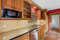 5104 NW Ash Ave, Lawton, OK 73505