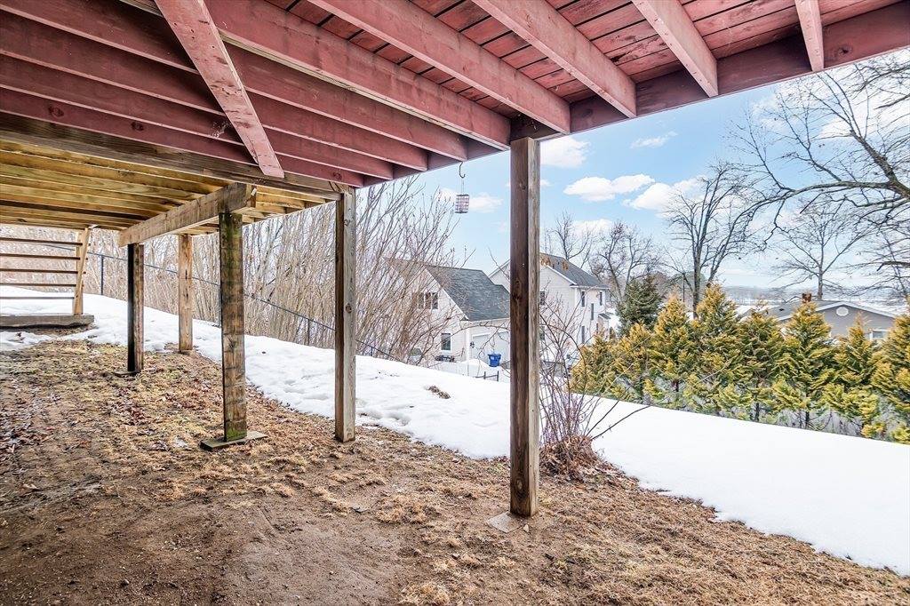 40 Berkshire Avenue, Southwick, MA 01077