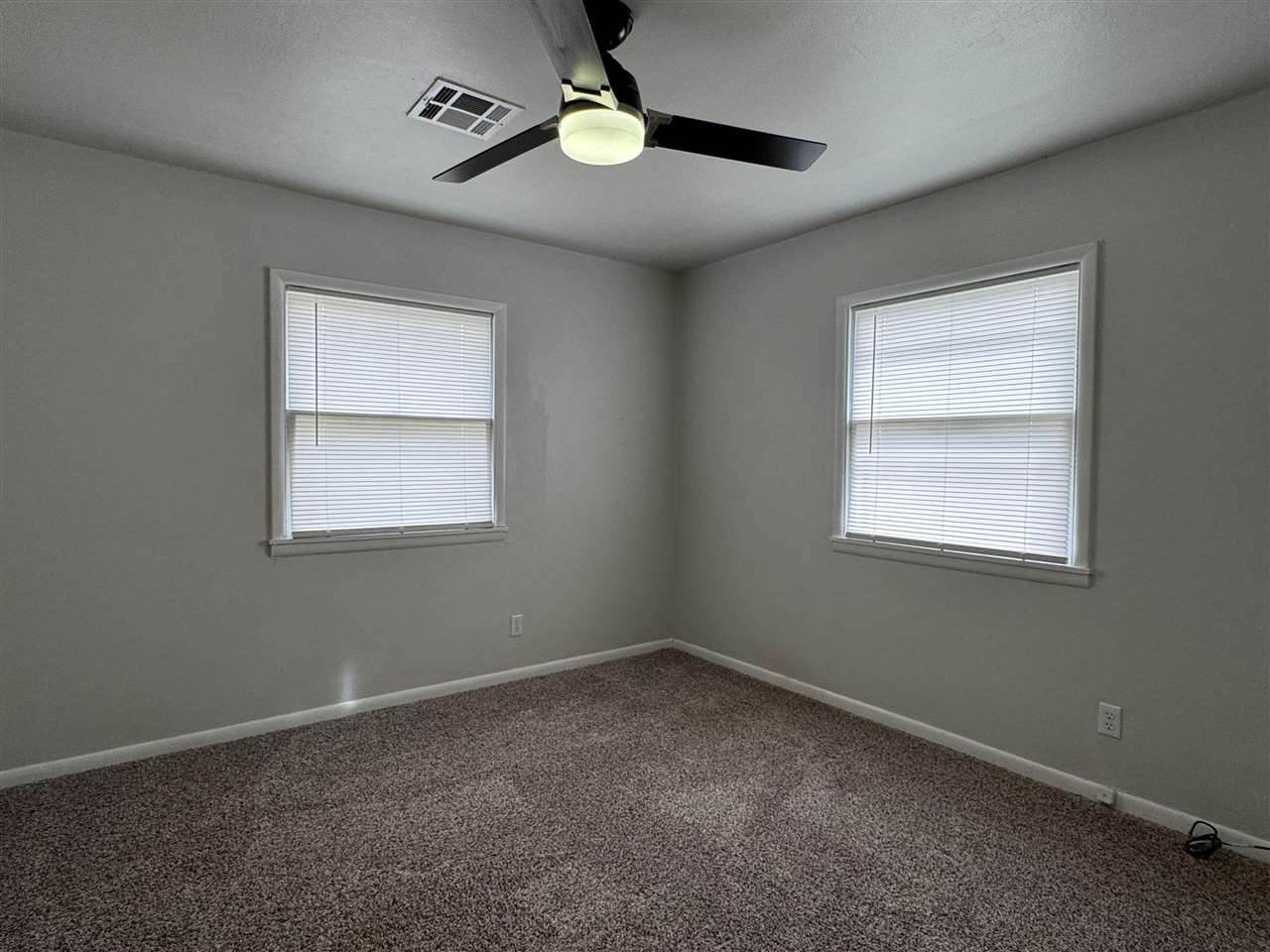 206 C Ave, Cache, OK 73527