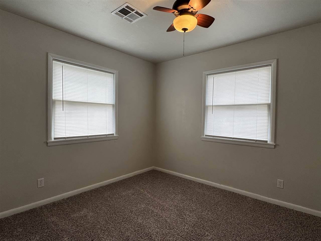 206 C Ave, Cache, OK 73527