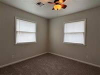 206 C Ave, Cache, OK 73527