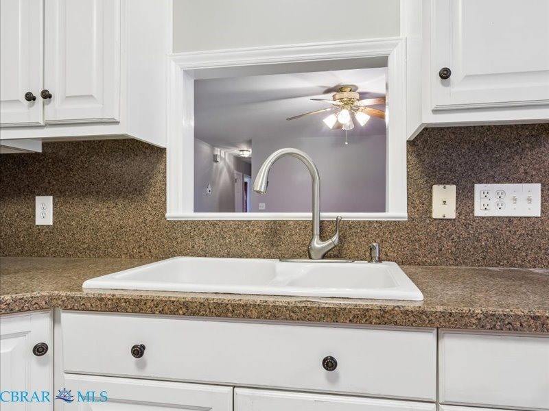 7276 Woody Road, Gloucester, VA 23061