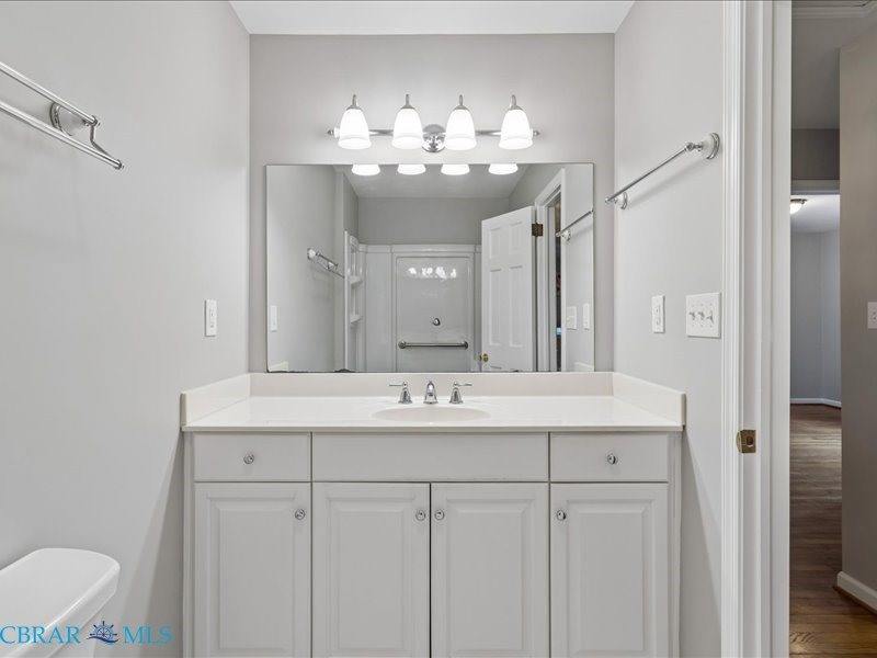 7276 Woody Road, Gloucester, VA 23061