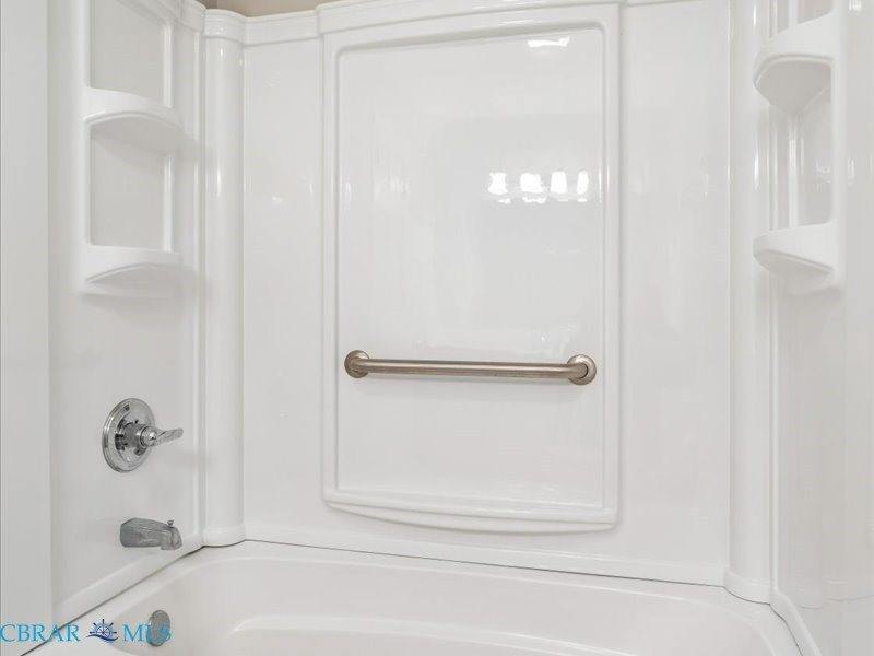 7276 Woody Road, Gloucester, VA 23061