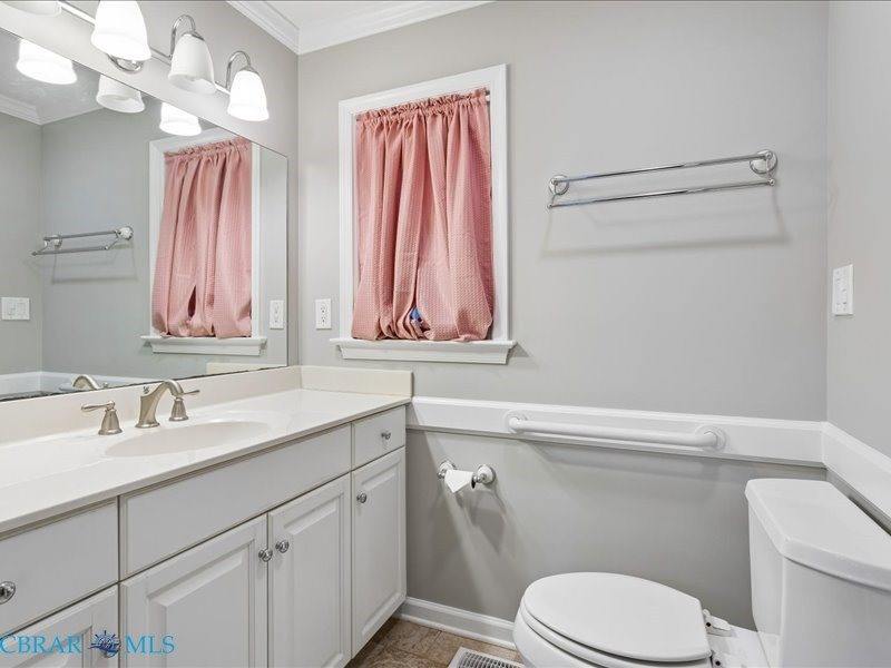7276 Woody Road, Gloucester, VA 23061