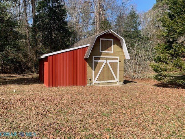 7276 Woody Road, Gloucester, VA 23061