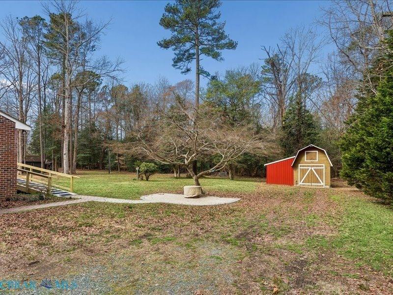 7276 Woody Road, Gloucester, VA 23061