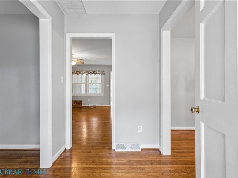 7276 Woody Road, Gloucester, VA 23061