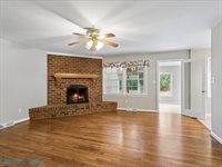 7276 Woody Road, Gloucester, VA 23061