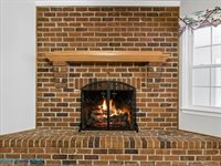 7276 Woody Road, Gloucester, VA 23061