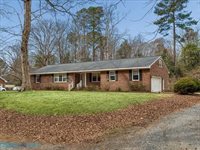 7276 Woody Road, Gloucester, VA 23061