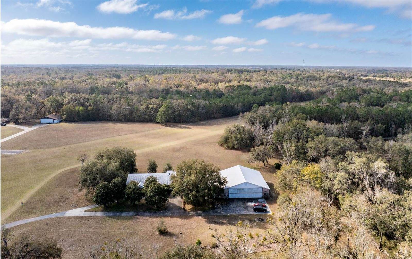 580 SW Aviation Dr, Lake City, FL 32025