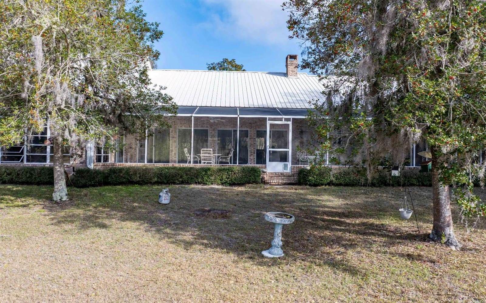 580 SW Aviation Dr, Lake City, FL 32025