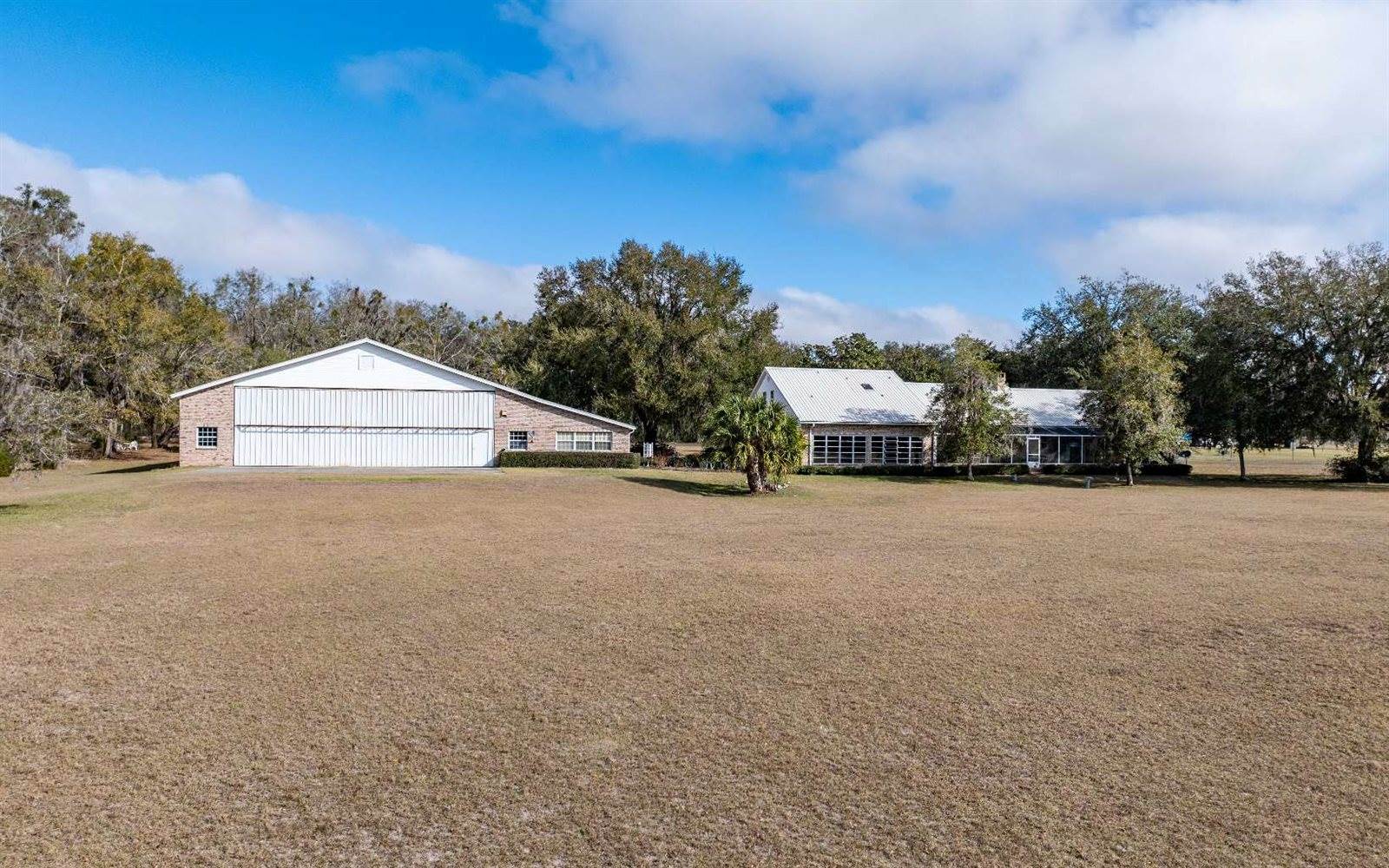 580 SW Aviation Dr, Lake City, FL 32025
