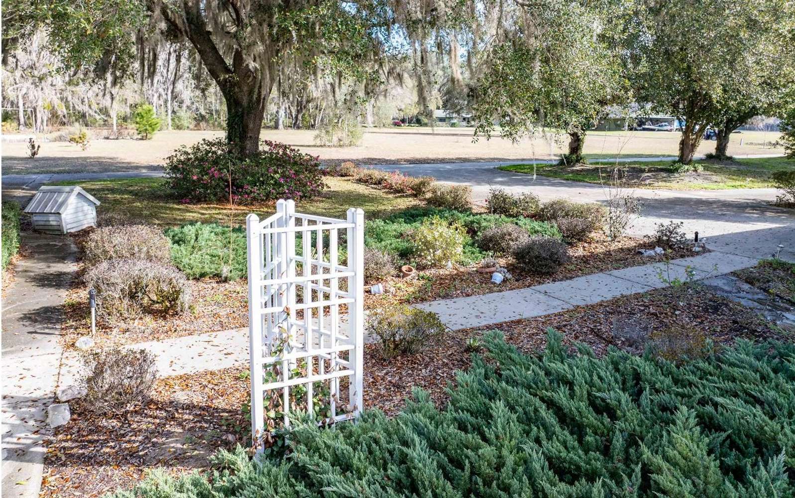 580 SW Aviation Dr, Lake City, FL 32025