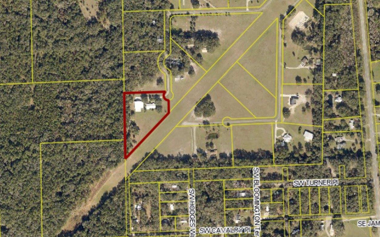 580 SW Aviation Dr, Lake City, FL 32025